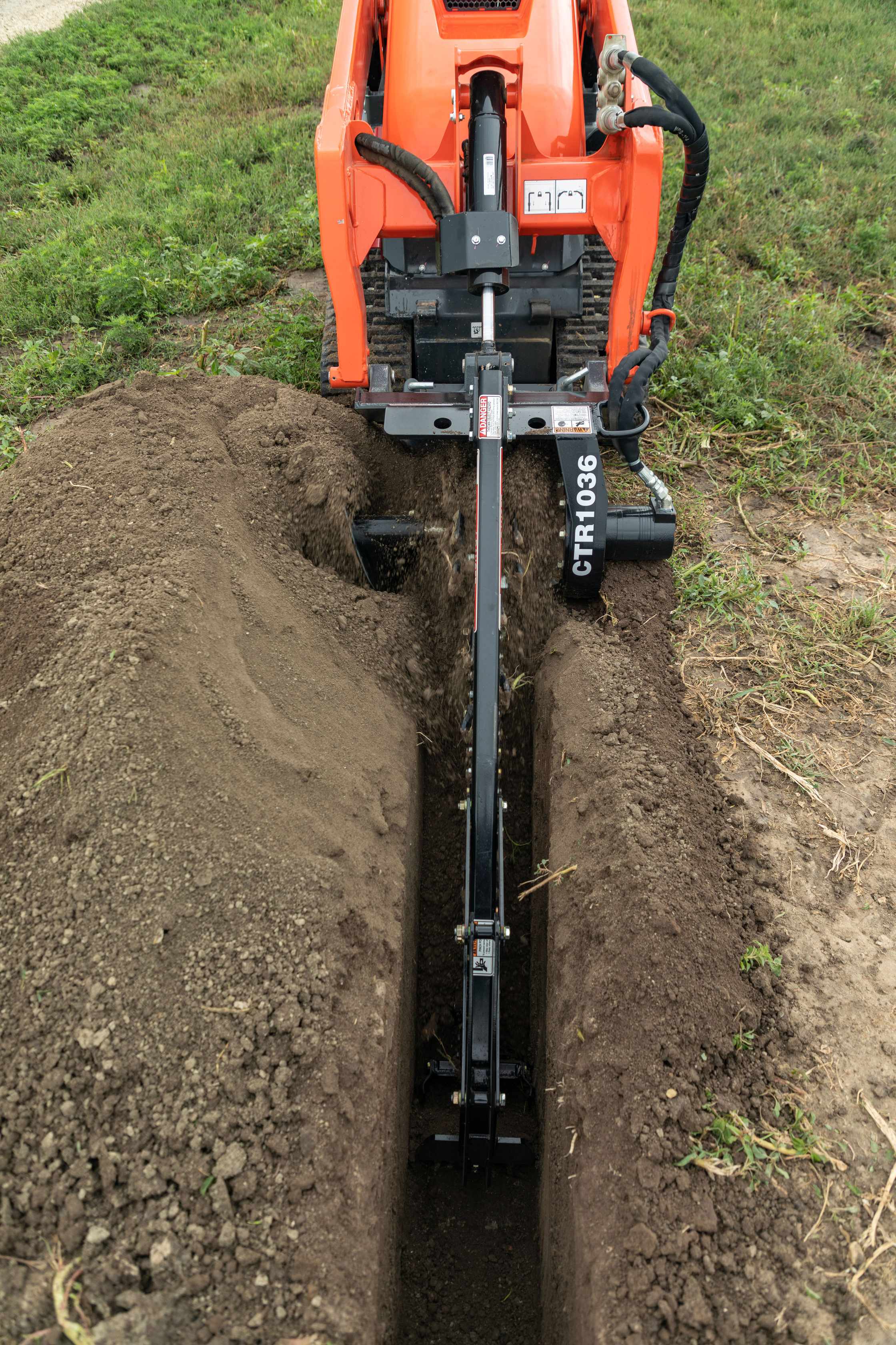 CTR10 SERIES COMPACT TRENCHERS - Premiere Kubota